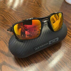 Oakley TRIGGERMAN Sunglasses OO9266-03 Polished Black W/ Iridium Lens...as new
